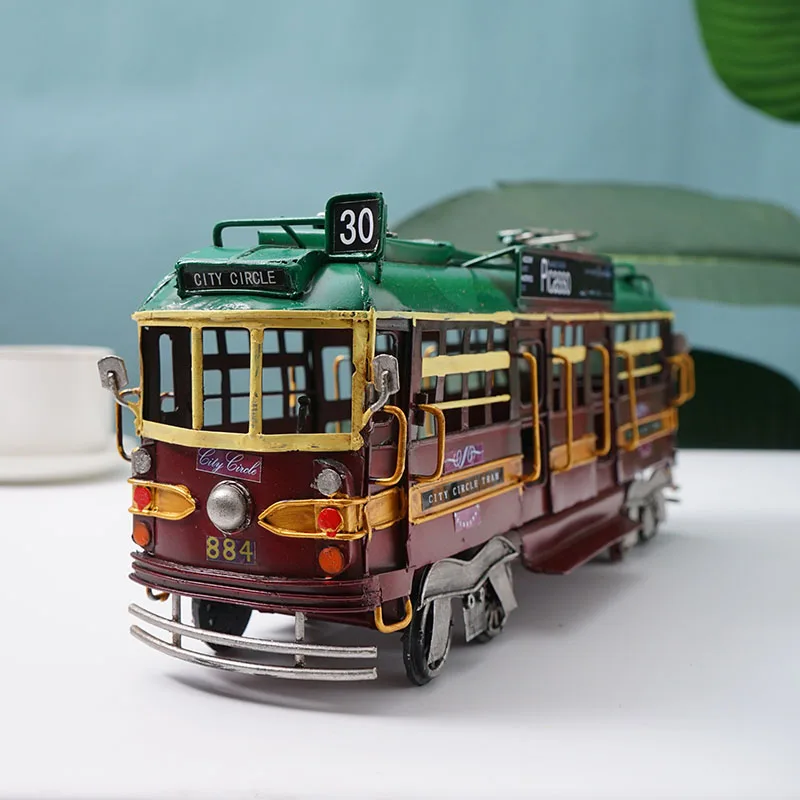 レストランバー荒廃したシックなインダストリアル風路面電車モデ - Art Craft Restaurant のレビューと価格