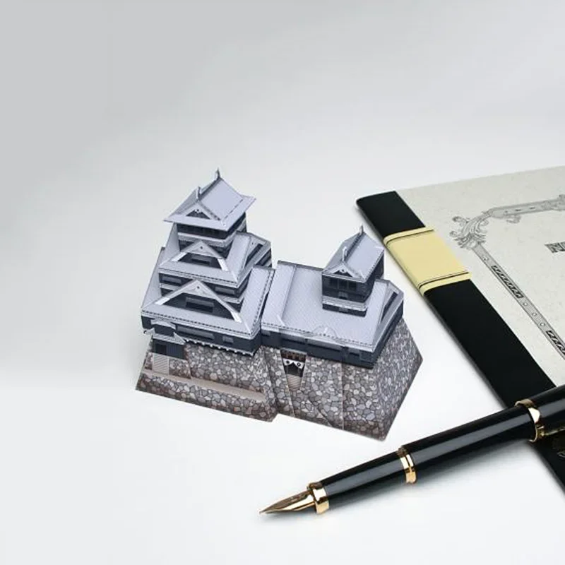 日本熊本城折りたたみミニ 3D 紙モデルハウスペーパークラフ - Art Craft With Cardboard のレビューと価格